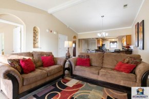2BR Condo - 2 Pools - Close to the Strip - Stairs Required - FREE TICKETS INCLUDED - FHA-27